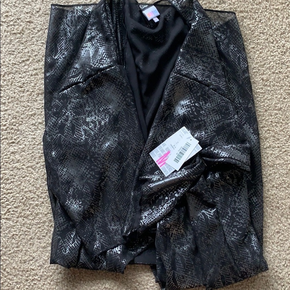 LuLaRoe Black Grey Reptile Print Shirley Cover-Up